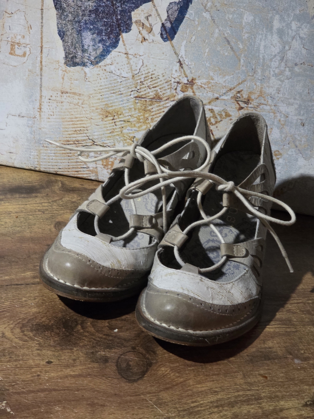 Neosens Women’s Lace-Up Cutout Heels in Taupe and White